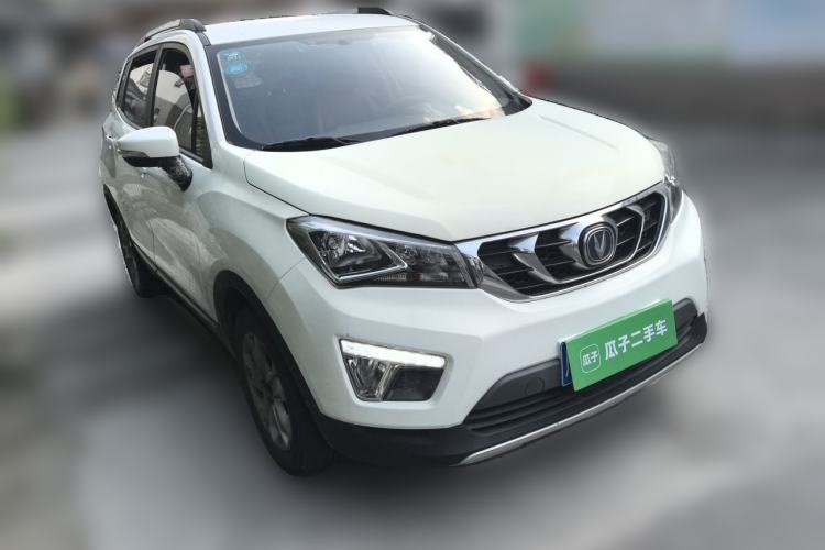 Used CHANGAN CS15 2016 1.5L Manual Luxury Edition Front Right 45 Deg