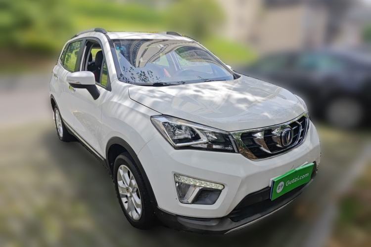 Used CHANGAN CS15 2016 1.5L Manual Luxury Edition Front Right 45 Deg