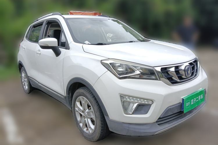 Used CHANGAN CS15 2016 1.5L Manual Fashion Edition Front Right 45 Deg