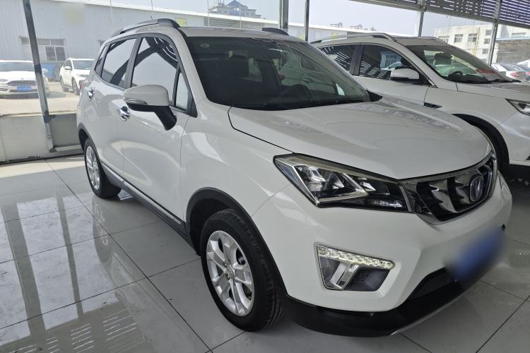 Used CHANGAN CS15 2016 1.5L Automatic Fashion Edition Front Right 45 Deg