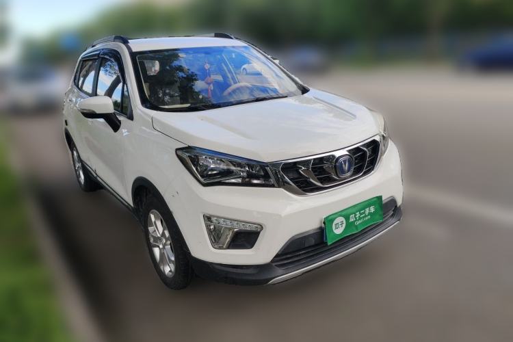 Used CHANGAN CS15 2016 1.5L Manual Fashion Edition Front Right 45 Deg