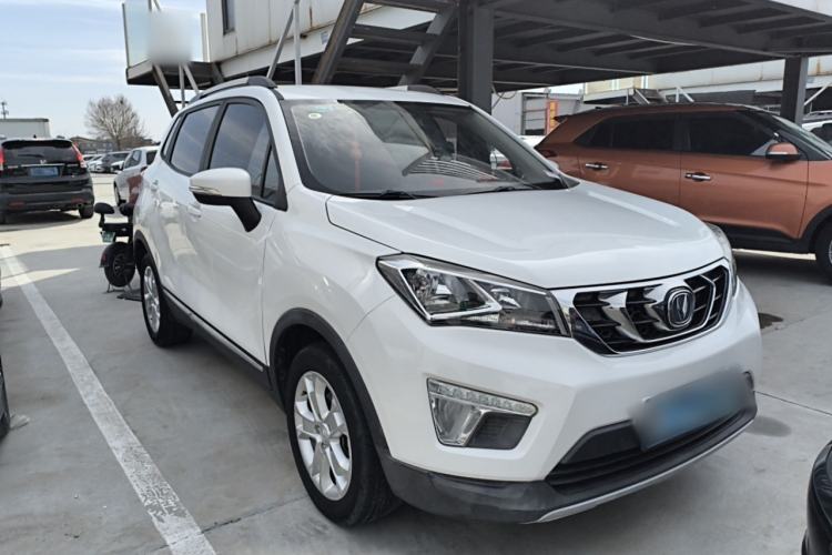 Used CHANGAN CS15 2016 1.5L Manual Luxury Edition Front Right 45 Deg