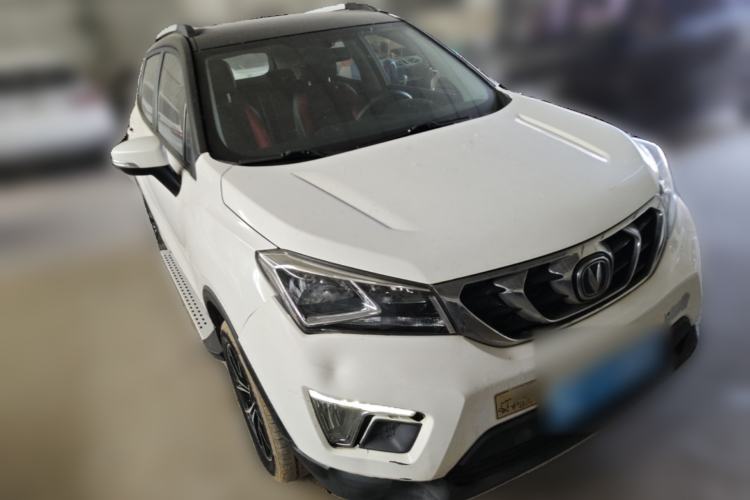 Used CHANGAN CS15 2016 1.5L Manual Fashion Edition Front Right 45 Deg