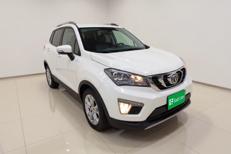 Used CHANGAN CS15 2016 1.5L Manual Fashion Edition Front Right 45 Deg