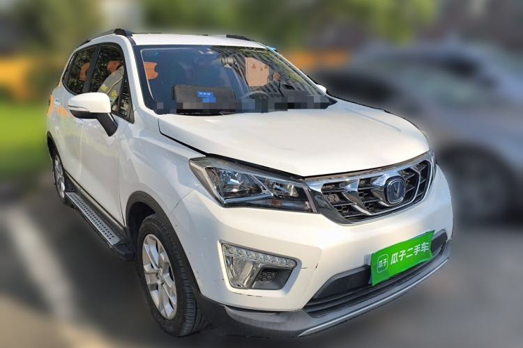 Used CHANGAN CS15 2016 1.5L Automatic Fashion Edition Front Right 45 Deg