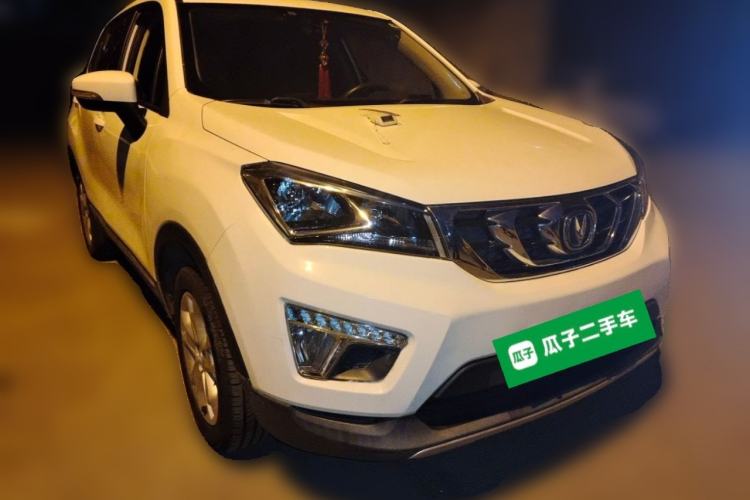 Used CHANGAN CS15 2016 1.5L Automatic Fashion Edition Front Right 45 Deg