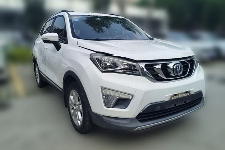 Used CHANGAN CS15 2016 1.5L Manual Fashion Edition Front Right 45 Deg