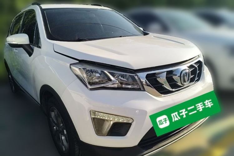 Used CHANGAN CS15 2016 1.5L Manual Fashion Edition Front Right 45 Deg