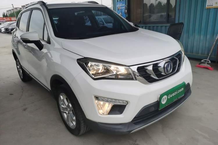 Used CHANGAN CS15 2016 1.5L Automatic Luxury Edition Front Right 45 Deg