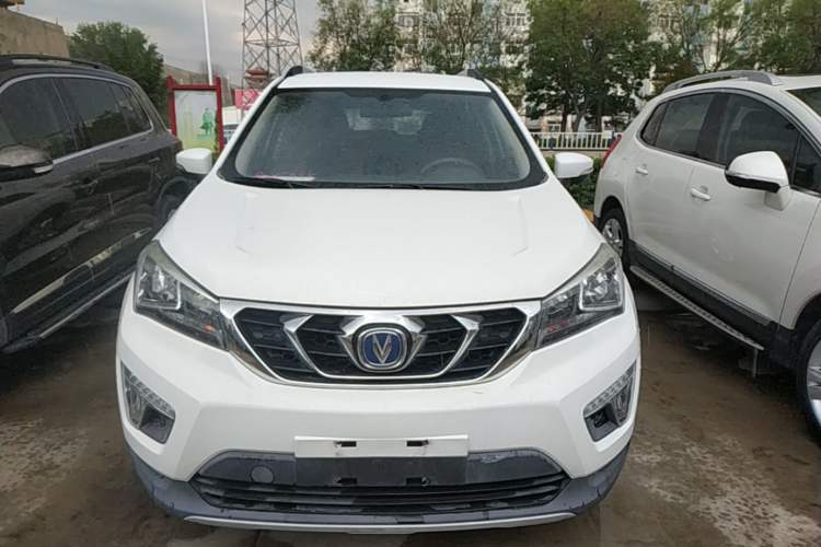 Used CHANGAN CS15 2016 1.5L Automatic Fashion Edition Front