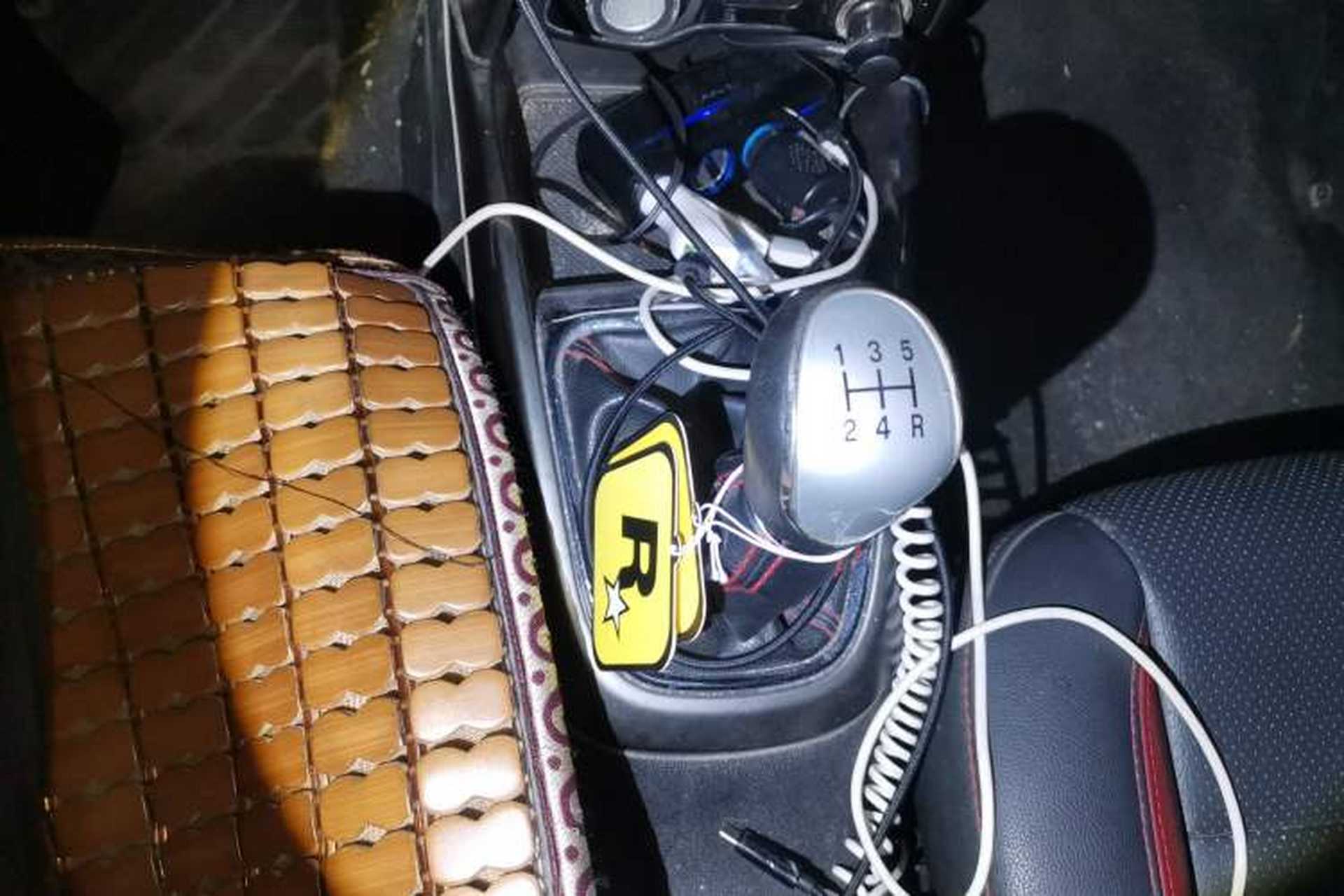 Used CHANGAN CS15 2016 1.5L Manual Fashion Edition Gear Lever