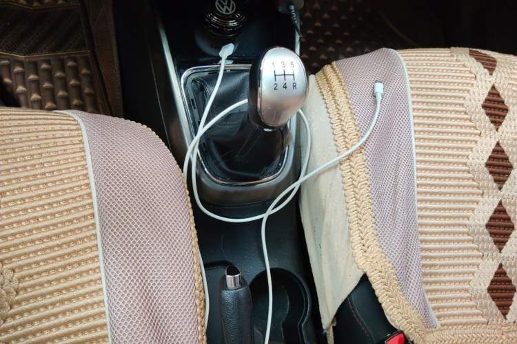 Used CHANGAN CS15 2016 1.5L Manual Luxury Edition Gear Lever