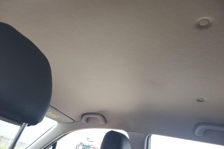 Used CHANGAN CS15 2016 1.5L Manual Fashion Edition Headliner