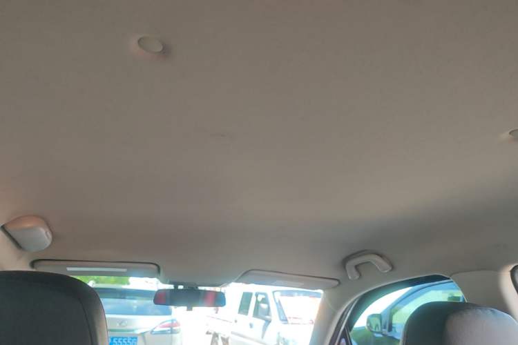Used CHANGAN CS15 2016 1.5L Automatic Fashion Edition Headliner