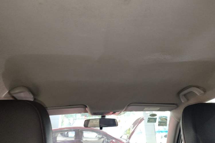 Used CHANGAN CS15 2016 1.5L Automatic Luxury Edition Headliner