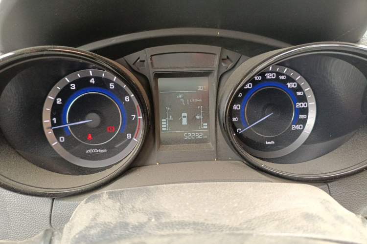 Used CHANGAN CS15 2016 1.5L Manual Fashion Edition Instrument Cluster