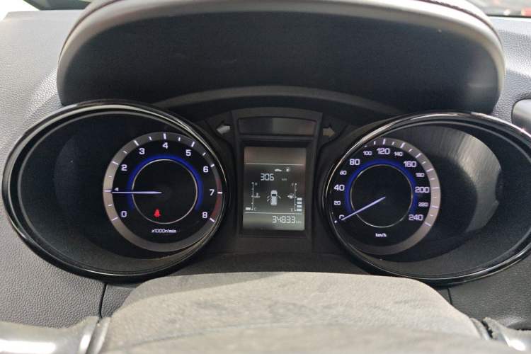 Used CHANGAN CS15 2016 1.5L Manual Fashion Edition Instrument Cluster