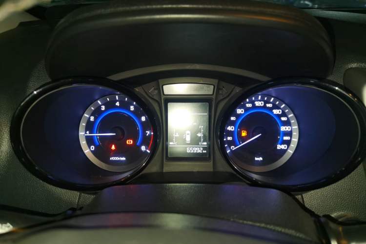 Used CHANGAN CS15 2016 1.5L Manual Fashion Edition Instrument Cluster
