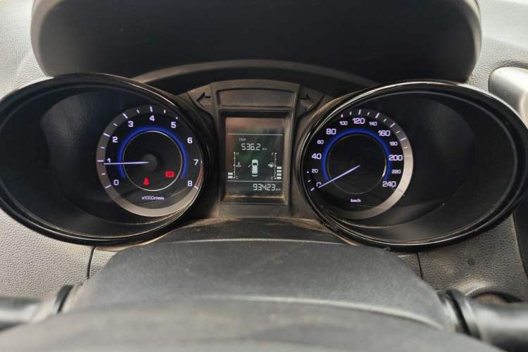 Used CHANGAN CS15 2016 1.5L Manual Fashion Edition Instrument Cluster