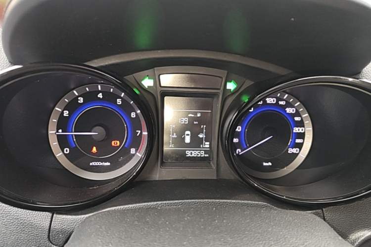 Used CHANGAN CS15 2016 1.5L Manual Fashion Edition Instrument Cluster