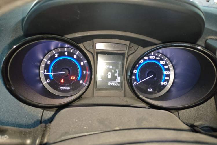 Used CHANGAN CS15 2016 1.5L Manual Fashion Edition Instrument Cluster