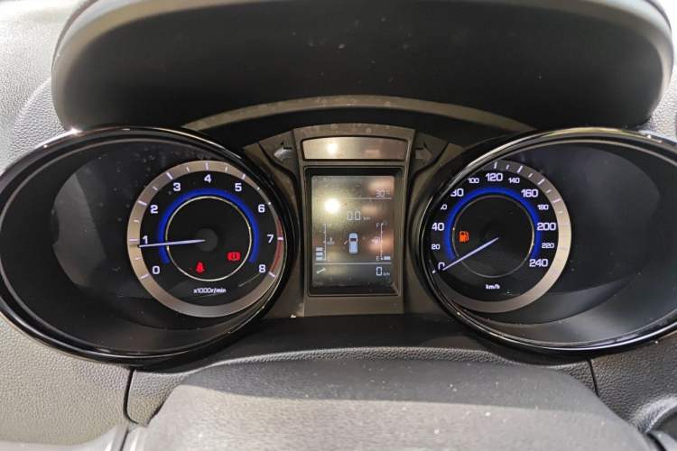 Used CHANGAN CS15 2016 1.5L Manual Luxury Edition Instrument Cluster