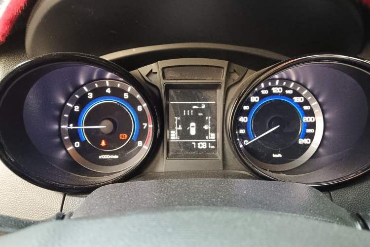 Used CHANGAN CS15 2016 1.5L Manual Fashion Edition Instrument Cluster