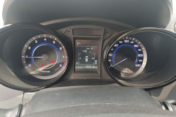Used CHANGAN CS15 2016 1.5L Automatic Fashion Edition Instrument Cluster