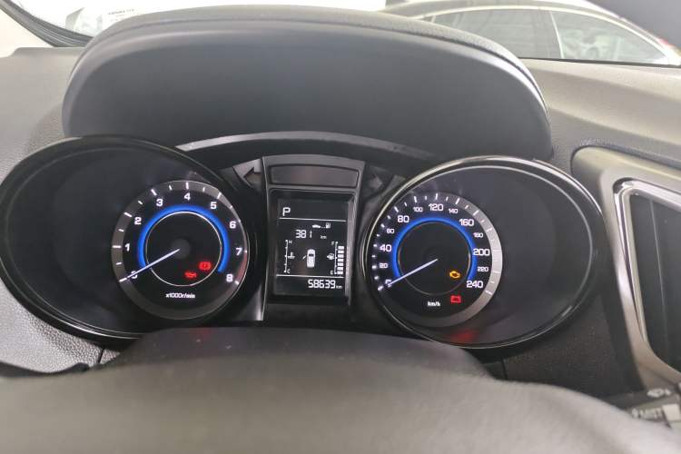 Used CHANGAN CS15 2016 1.5L Automatic Fashion Edition Instrument Cluster