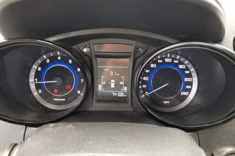 Used CHANGAN CS15 2016 1.5L Manual Fashion Edition Instrument Cluster
