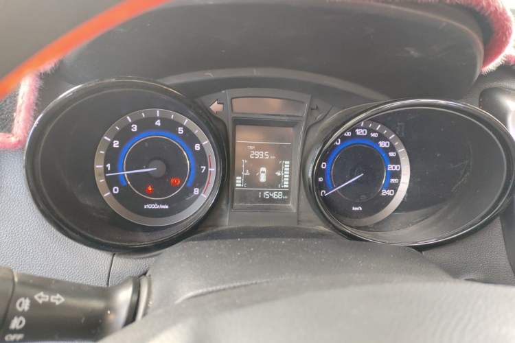 Used CHANGAN CS15 2016 1.5L Manual Fashion Edition Instrument Cluster