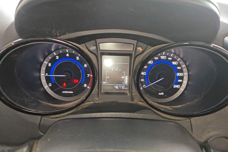 Used CHANGAN CS15 2016 1.5L Automatic Fashion Edition Instrument Cluster