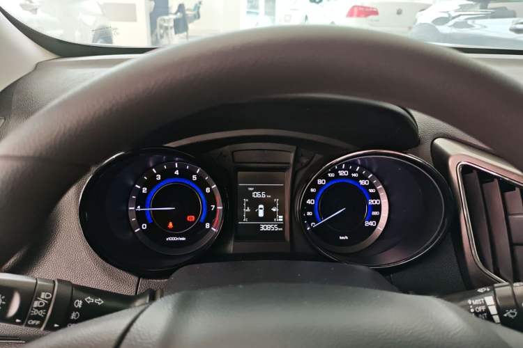 Used CHANGAN CS15 2016 1.5L Manual Fashion Edition Instrument Cluster