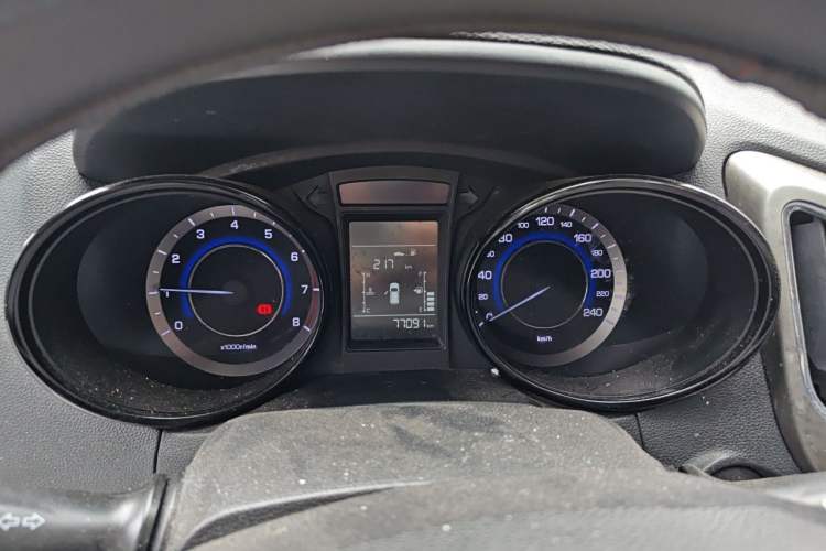 Used CHANGAN CS15 2016 1.5L Manual Fashion Edition Instrument Cluster