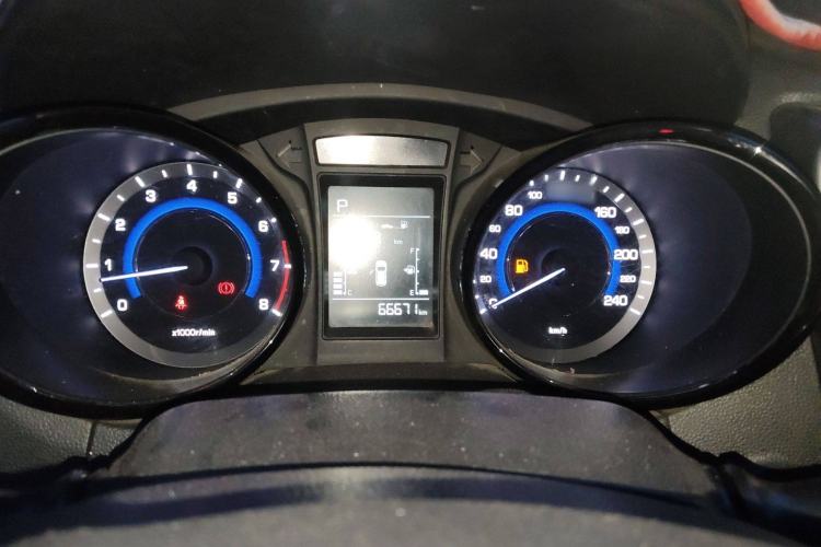 Used CHANGAN CS15 2016 1.5L Automatic Fashion Edition Instrument Cluster