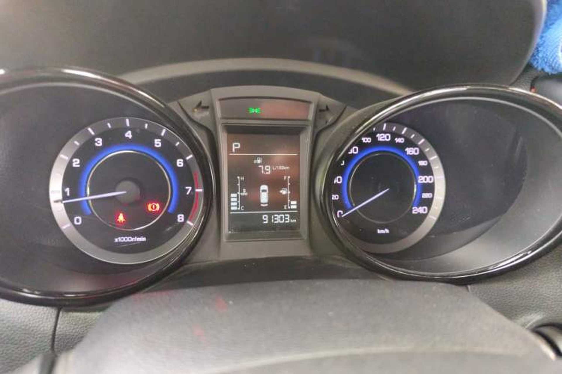 Used CHANGAN CS15 2016 1.5L Automatic Fashion Edition Instrument Cluster