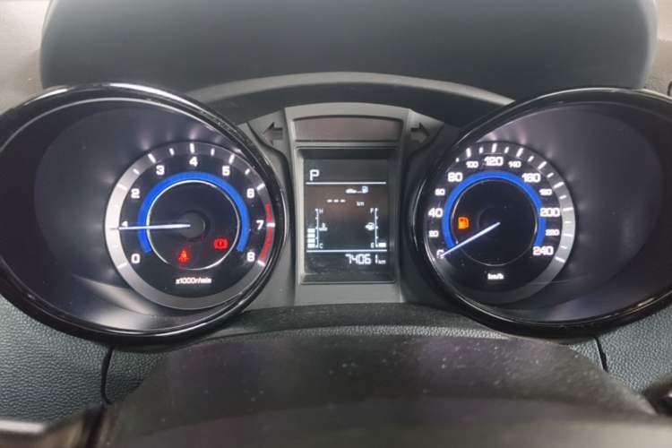 Used CHANGAN CS15 2016 1.5L Automatic Fashion Edition Instrument Cluster