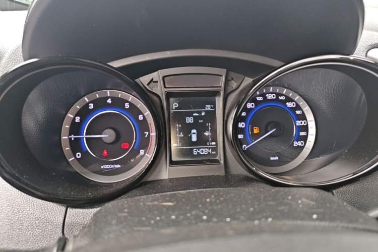 Used CHANGAN CS15 2016 1.5L Automatic Luxury Edition Instrument Cluster