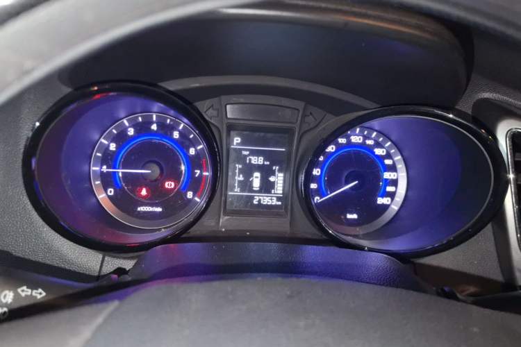 Used CHANGAN CS15 2016 1.5L Automatic Fashion Edition Instrument Cluster