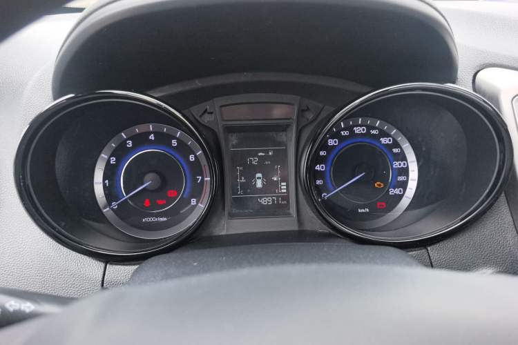 Used CHANGAN CS15 2016 1.5L Manual Fashion Edition Instrument Cluster