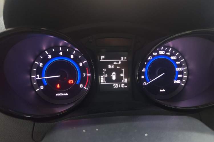 Used CHANGAN CS15 2016 1.5L Automatic Luxury Edition Instrument Cluster