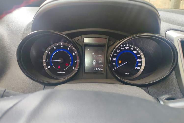 Used CHANGAN CS15 2016 1.5L Automatic Fashion Edition Instrument Cluster