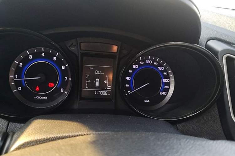 Used CHANGAN CS15 2016 1.5L Manual Fashion Edition Instrument Cluster