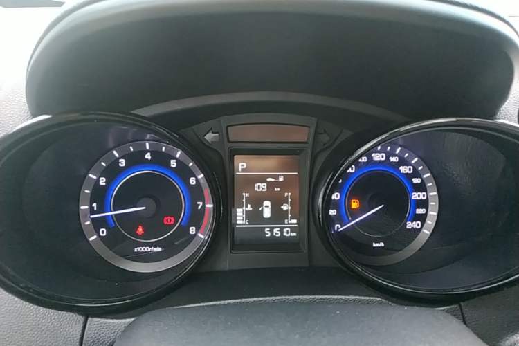 Used CHANGAN CS15 2016 1.5L Automatic Fashion Edition Instrument Cluster