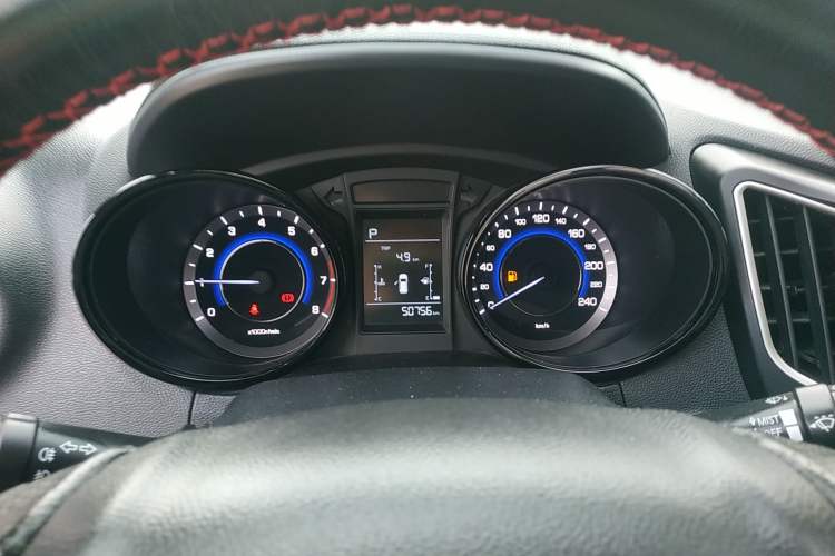 Used CHANGAN CS15 2016 1.5L Automatic Fashion Edition Instrument Cluster