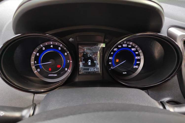 Used CHANGAN CS15 2016 1.5L Manual Fashion Edition Instrument Cluster
