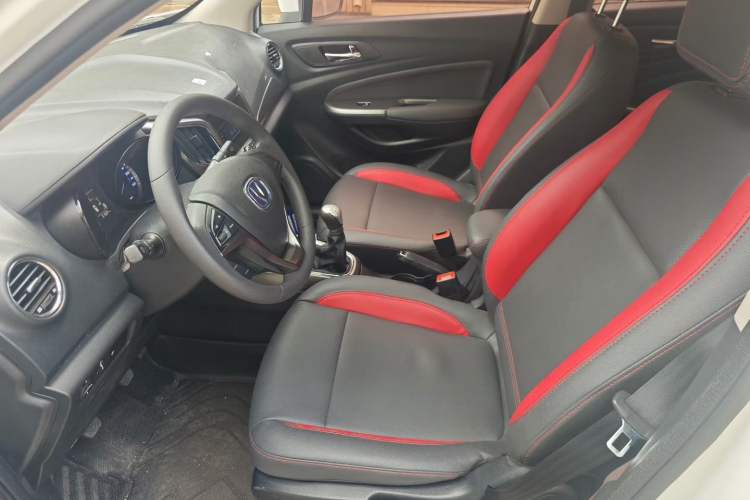 Used CHANGAN CS15 2016 1.5L Manual Fashion Edition Interior 1
