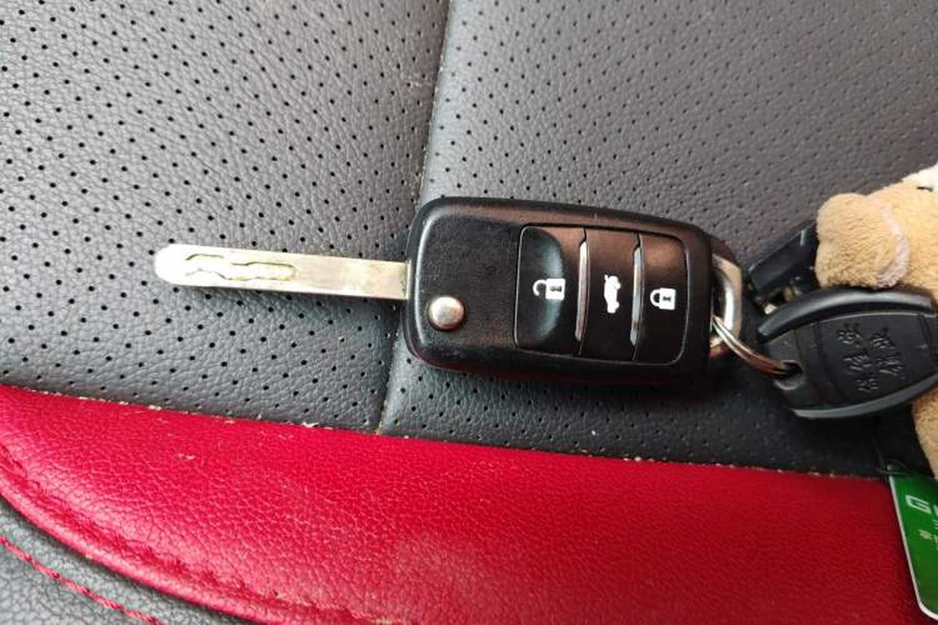 Used CHANGAN CS15 2016 1.5L Automatic Luxury Edition Interior 1