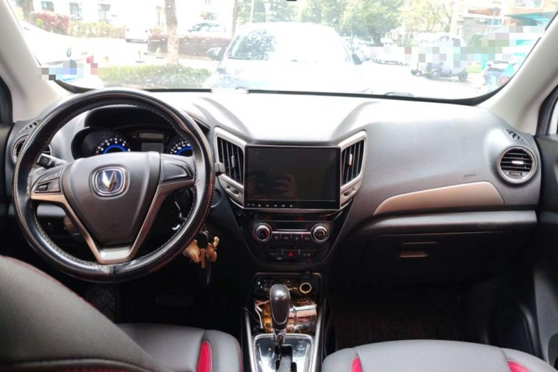 Used CHANGAN CS15 2016 1.5L Automatic Luxury Edition Interior 2