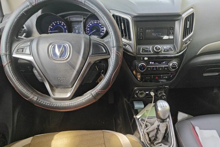Used CHANGAN CS15 2016 1.5L Manual Fashion Edition Interior 2